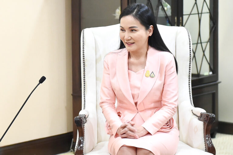 “นฤมล” เผย ประธานสภาหอการค้าจีน CGCC ประจำฮ่องกง พร้อมสนับสนุนนโยบายการสร้างความเชื่อมโยงของรัฐบาล เพื่อส่งเสริมการค้าและการลงทุนระหว่างไทย-จีน