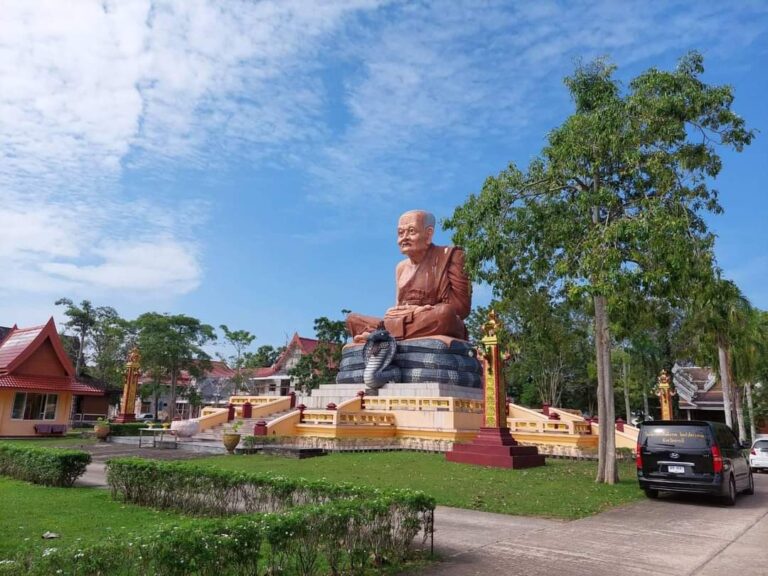 “วัดมหาธาตุวชิรมงคล” เฉลิมพระเกียรติ 72 พรรษา ใต้พระบารมี ในหลวงรัชกาลที่ 10
