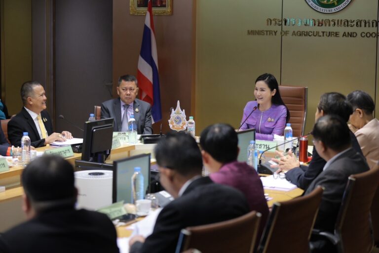 รมว.นฤมล เผย มกอช. มีมติ ยกเลิกนำเข้าเมล็ดถั่วลิสงแห้งดิบไม่ได้มาตรฐานจากอินเดีย พร้อมสร้างความมั่นใจในคุณภาพรังนกบ้าน ผลักดันให้ส่งออกเพิ่ม สร้างรายได้ให้เกษตรกร