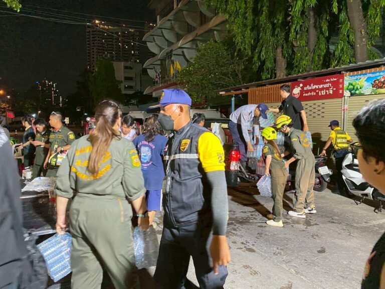 มูลนิธิธรรมนัสพรหมเผ่าเพื่อการกุศล จับมือ อ.ต.ก. จัดตั้งศูนย์บรรเทาทุกข์ เพื่อผู้ประสบภัยจากสถานการณ์แผ่นดินไหว ในพื้นที่ กรุงเทพฯ