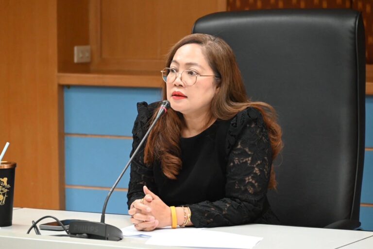 สกร. จังหวัดชายแดน ผนึกกำลังพื้นที่ใกล้เคียงร่วมจัดกิจกรรมส่งเสริมการเรียนรู้ และให้กำลังใจบุคลากร ผู้เรียน และ ปชช.ผู้อพยพจากสถานการณ์ชายแดนไทย–กัมพูชา