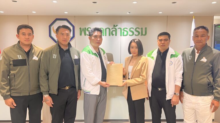 “กล้าธรรม” รับเรื่องร้องทุกข์ ผู้เดือดร้อนเหตุเพลิงไหม้ชุมชนริมคลองนางหงษ์ กรุงเทพฯ และกรณีถูกปลอมแปลงเอกสารซื้อขายที่ดิน จ.ตาก